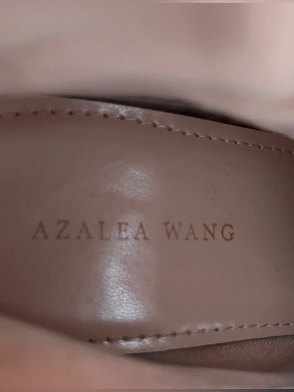 Azalea Wang Arianna Bone White Sculptural Gold Heel Ankle Booties size 9
